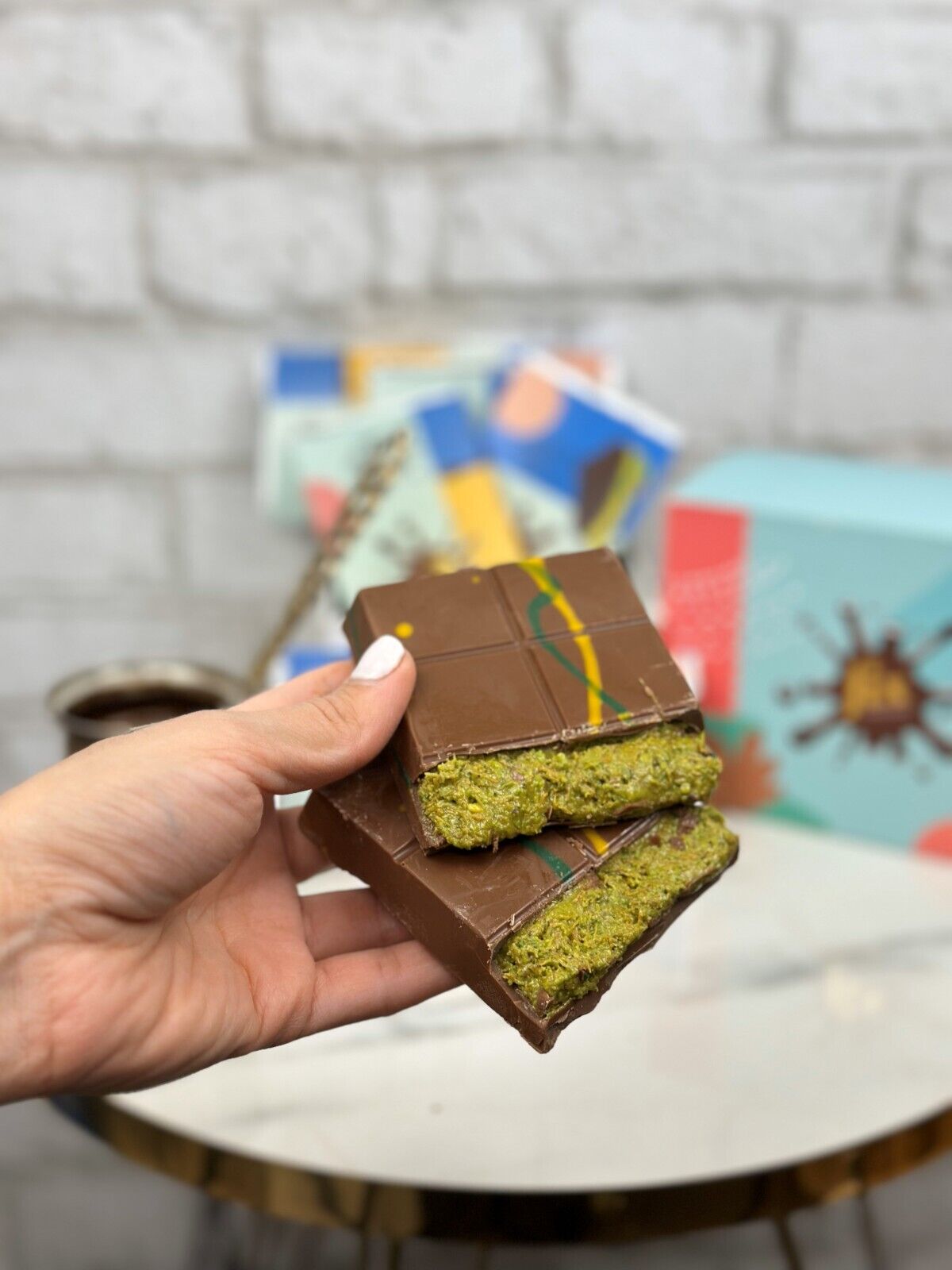 FIX DUBAI CHOCOLATE 200g Milk Chocolate with Rich Filling, Delightful Texture