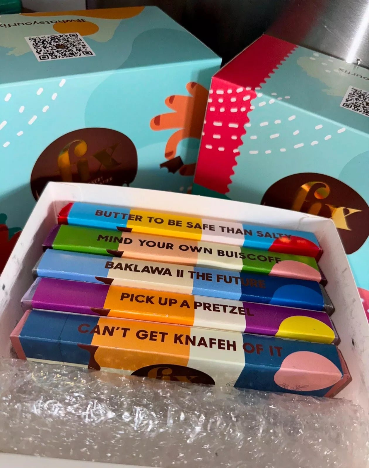 VIRAL FIX ORIGINAL DUBAI CHOCOLATE -Box of 5 mixed flavours - FRESH DELIVERY